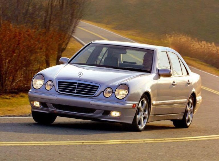 Mercedes E320