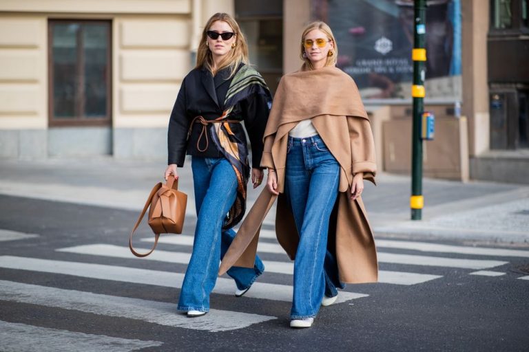 Wide Leg Jeans: Αυτό το παντελόνι συνδυάζει μοναδικά στυλ και άνεση