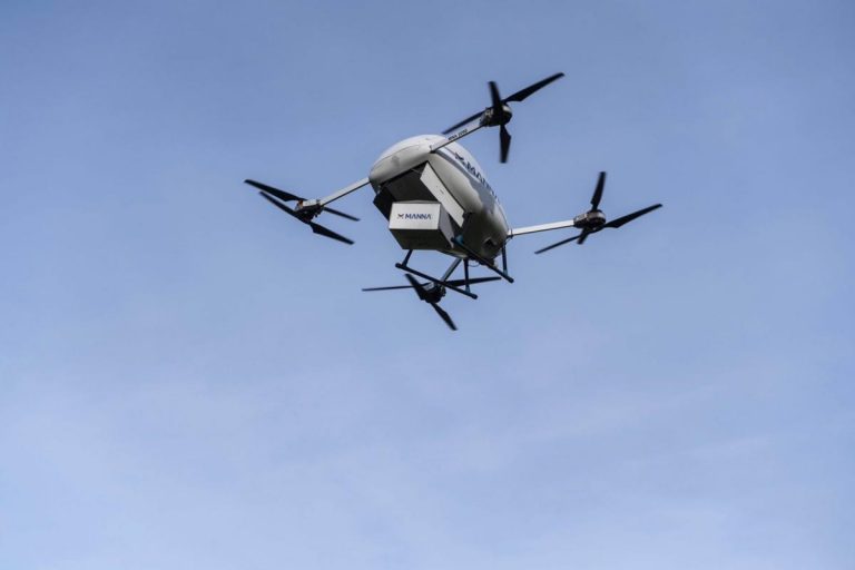 H Samsung στέλνει με Drones τα προϊόντα της στην Ιρλανδία