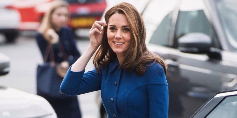 Ξέρουμε που θα βρεις το ροζ Denim παντελόνι της Kate Middleton #budgetfriendly