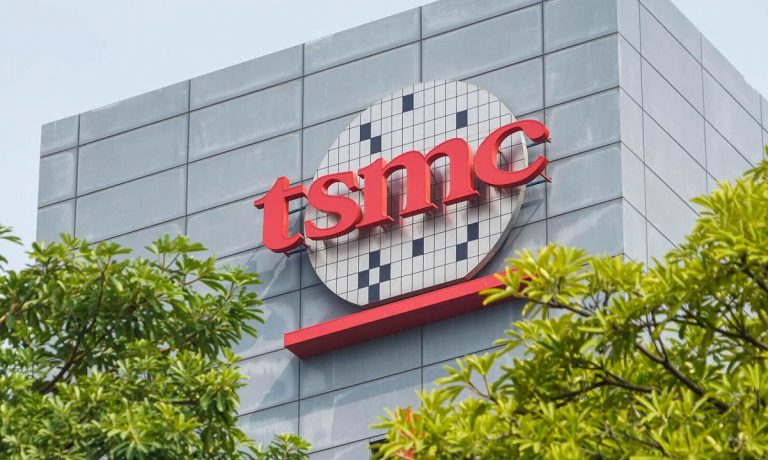 H TSMC επενδύει 100 δισ