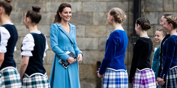 Η Kate Middleton παραδίδει μαθήματα στυλ: 7 Huge τάσεις που έχει υιοθετήσει στις πιο πρόσφατες εμφανίσεις της