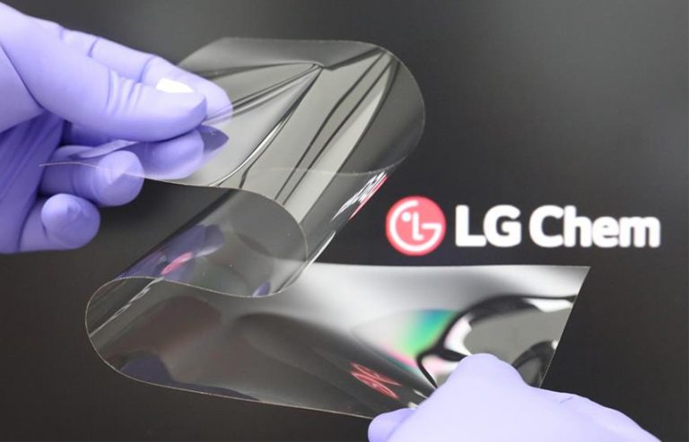 LG Real Folding Window: Σκληρό σαν γυαλί και εύκαμπτο σαν πλαστικό