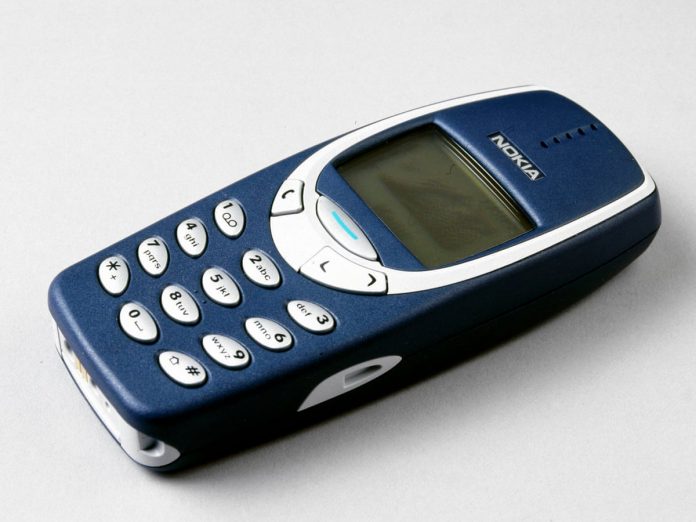 Nokia 3310: Άντεξε 4 ημέρες στο στομάχι φυλακισμένου