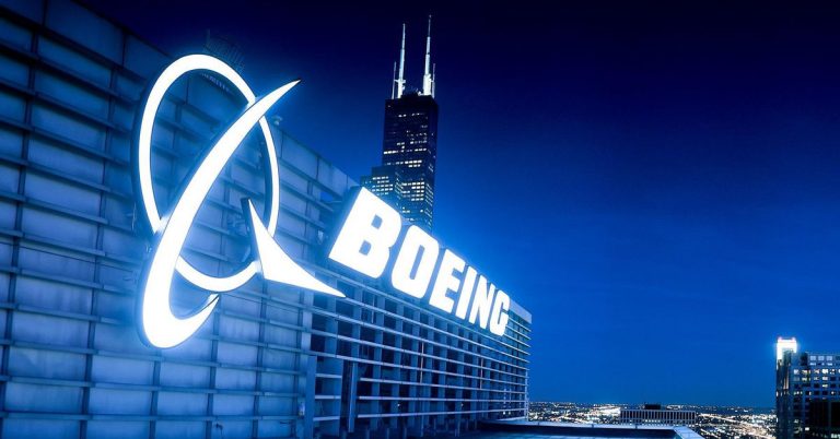 Η Boeing αποκτά άδεια για παροχή δορυφορικού Internet