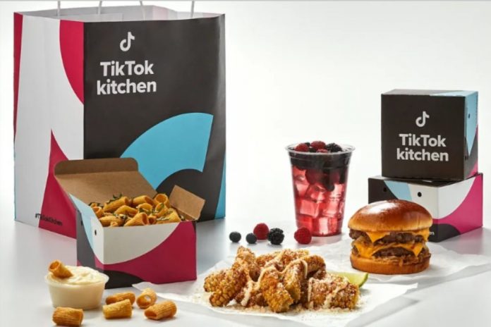 Το TikTok Kitchen θα φέρει τα Viral φαγητά του TikTok στους θαυμαστές του