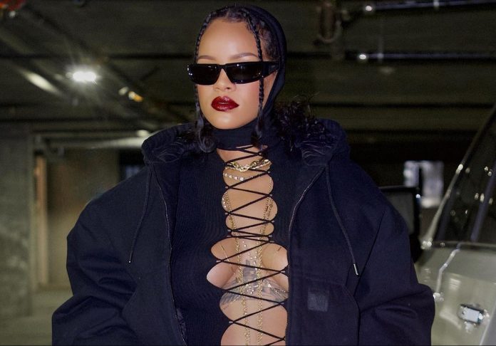 Get The Look: Το κομμάτι κλειδί για να αντιγράψεις με απόλυτη επιτυχία το νέο, Super Sexy, Pregnacy Look της Rihanna