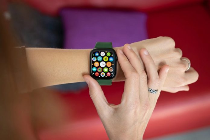 Apple Watch Series 7: Το Smartwatch με τις περισσότερες πωλήσεις παγκοσμίως