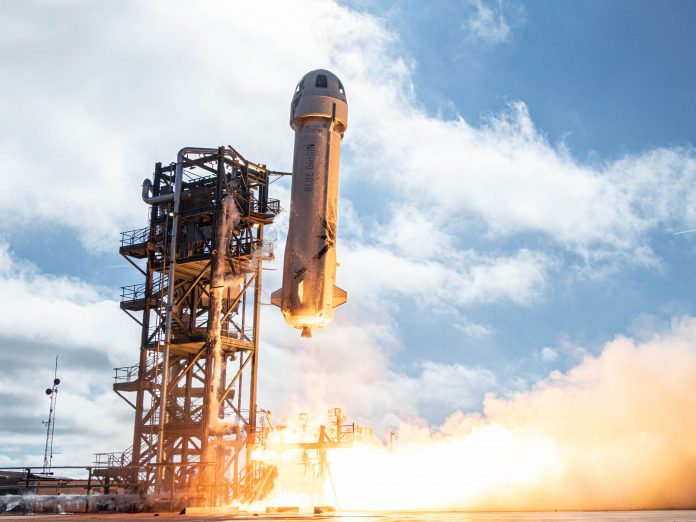 SpaceX: Αναμένει την πρώτη εκτόξευση διαστημόπλοιου σε τροχιά φέτος