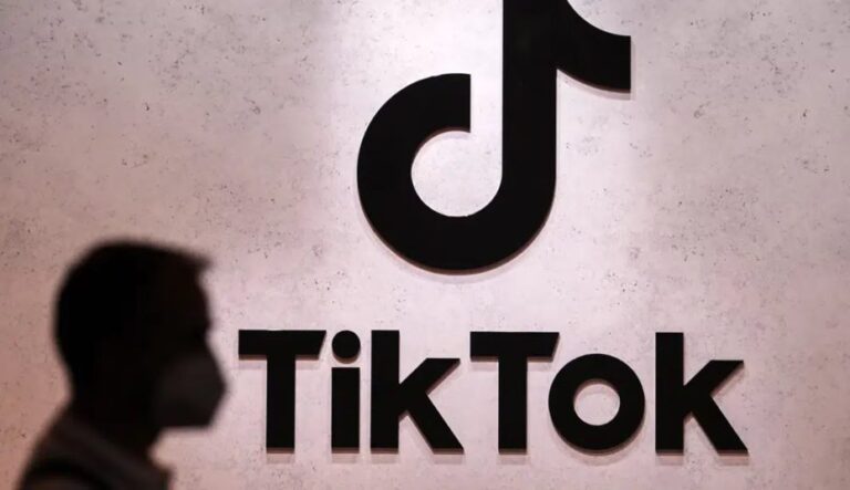 “Πόλεμος” κατά του TikTok – Η Δανία ζητά από βουλευτές να μην το χρησιμοποιούν