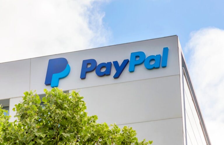 PayPal: Περικοπή του προσωπικού της κατά 7%