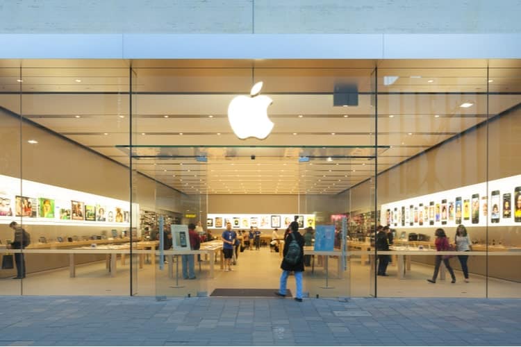 Η Apple ανοίγει το πρώτο κατάστημα λιανικής στην Ινδία